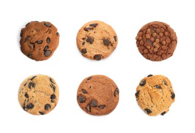 Lezzetli çikolata parçacıklı kurabiyeler, beyaz, set