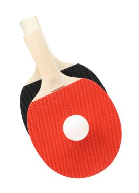 Masa tenisi raketleri ve top beyaz, üst görünümde izole