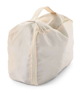 Bir bej paket küpü beyaza izole edilmiş