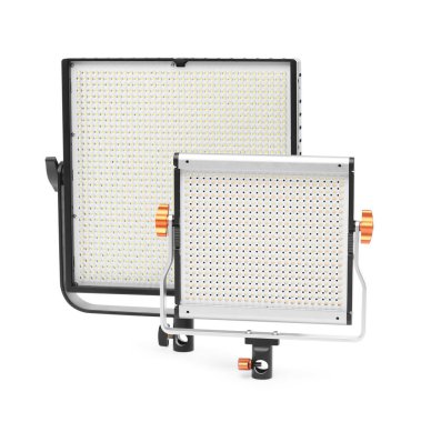 Profesyonel ışıklandırma ekipmanları. LED lambaları beyaz üzerine izole