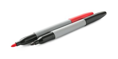 Beyaz üzerine izole edilmiş iki parlak renk işareti