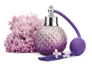 Parfüm ve güzel leylak çiçekleri beyaza izole edilmiş.