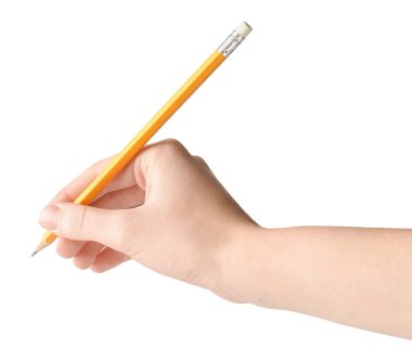 Açık gri arka planda grafit kalemi olan kadın, yakın plan.