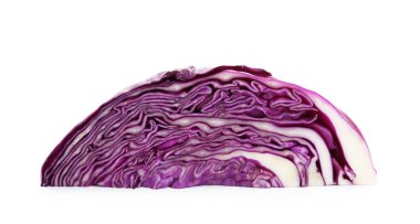 Beyaz üzerinde taze kırmızı lahana kes.