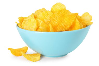 beyaz izole kase lezzetli patates cipsi