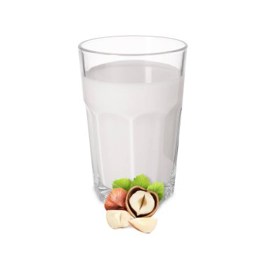 Bardakta fındık sütü ve beyaz fındıklı.