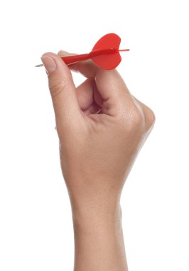 Hedef alınıyor. Beyaz arka planda dart okları olan kadın, yakın plan