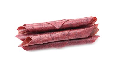 Beyaz arka planda nefis meyve dürümleri, üst manzara.