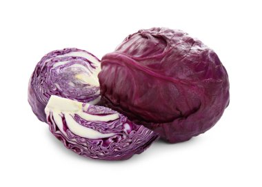 Taze kırmızı lahanaların tamamı beyaza izole edilmiş.