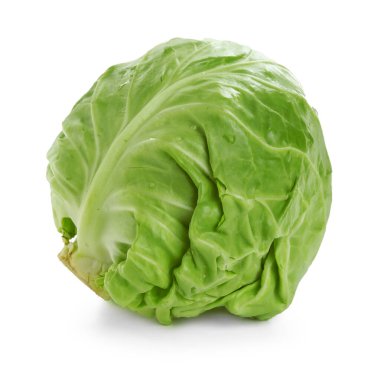 Taze yeşil lahana beyaza izole edilmiş.