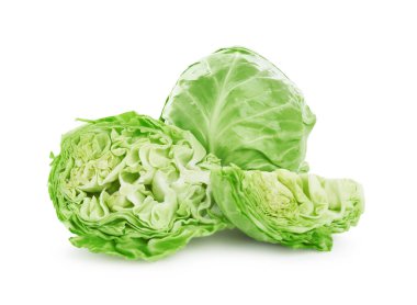 Taze yeşil lahanaların tamamı beyaza izole edilmiş.