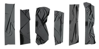 Yapışkan bant parçaları beyaz üzerine izole edilmiş.