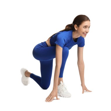 Beyaz arkaplanda başlangıç konumunda çalışan