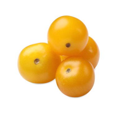Olgun sarı kiraz domatesleri beyazlar üzerinde izole.