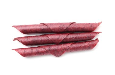 Beyaz arka planda nefis meyve dürümleri, üst manzara.