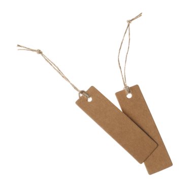 Beyaz üzerinde izole edilmiş dizgileri olan boş etiketler