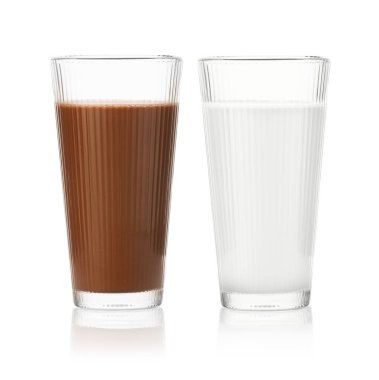 Beyaz bardakta çikolatalı içecek ve süt.