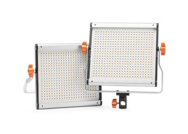 Profesyonel ışıklandırma ekipmanları. LED lambaları beyaz üzerine izole