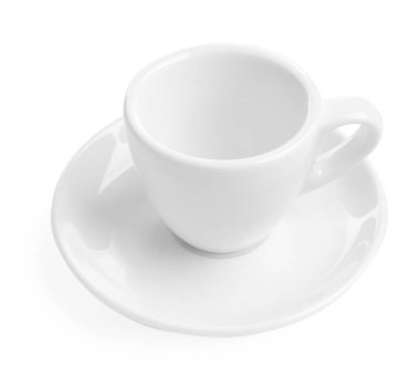 Boş kahve fincanı ve beyaz tabağı.