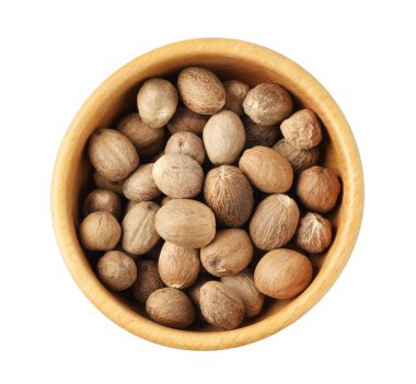 Kabın içindeki fındıklar beyazda izole, üst manzara