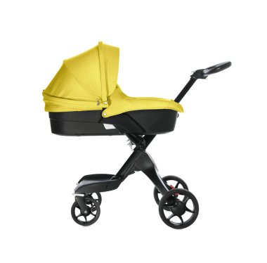 Bebek arabası. Beyaz tenteli modern bebek arabası.