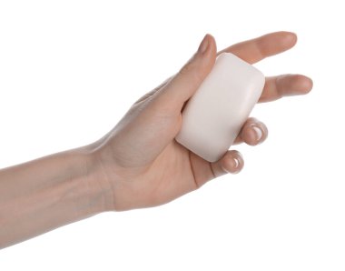 Beyaz arka planda sabun çubuğu olan kadın, yakın plan.