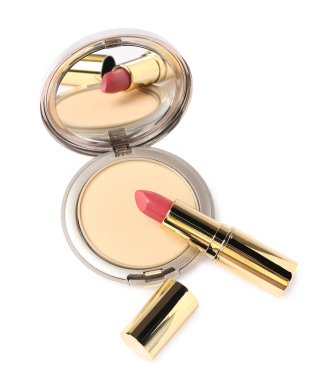 Ayna ve ruj ile açık yüz pudrası beyaz, üst görünüm izole