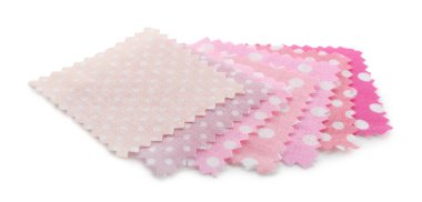 Benekli kumaş örnekleri beyazda izole edildi