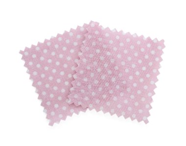 Puantiyeli kumaş örnekleri beyaz, üst görünümde izole