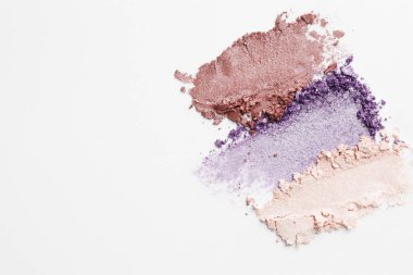 Beyaz arka planda güzel göz farı örnekleri, üst manzara. Metin için boşluk