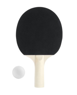 Ping pong raketi ve topu beyaza izole edilmiş.