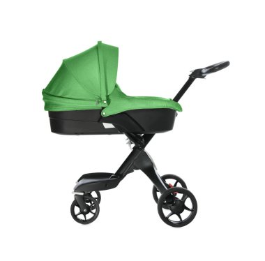 Bebek arabası. Beyaz tenteli modern bebek arabası.