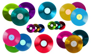 Beyaz arkaplan, kolaj üzerinde birçok renk vinil kayıtları