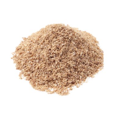 Süper yemek. Beyaza izole edilmiş kişniş tozu yığını