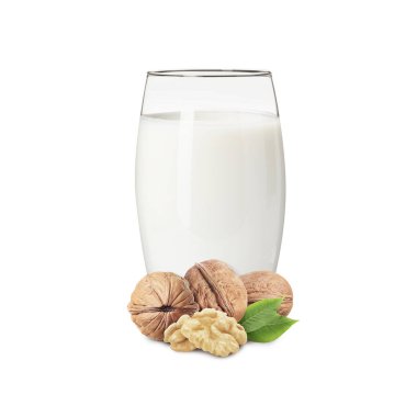 Bardakta fındık sütü ve beyazda ceviz.