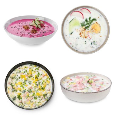 Soğuk çorbalar beyaz tencerelerde izole edilmiş.