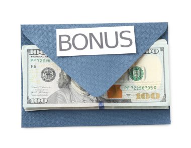 Zarfın içinde Bonus ve dolar banknotları beyaz, üst görünümde izole