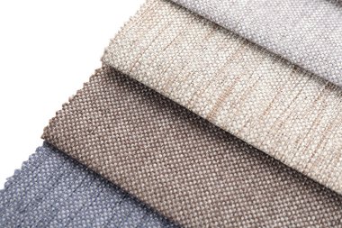 Beyaz üzerinde izole edilmiş farklı kumaş örnekleri