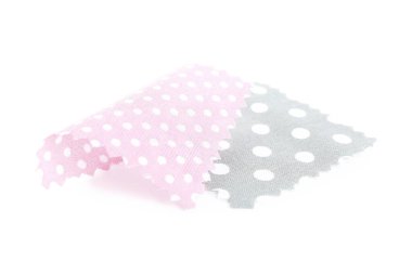 Benekli kumaş örnekleri beyazda izole edildi