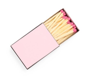 Kutudaki kibritler beyaz, üst görünümde izole edilmiş. Tasarım için model