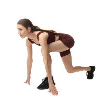 Beyaz arkaplanda başlangıç konumunda çalışan