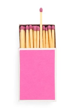 Kutudaki kibritler beyaz, üst görünümde izole edilmiş. Tasarım için model