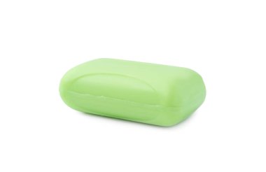 Beyaza izole edilmiş bir sabun çubuğu. Kişisel temizlik.