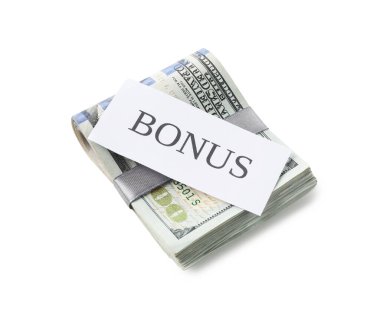 Dolar banknotları ve kart. Bonus kelimesi beyaza izole edilmiş.