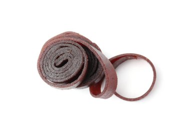 Beyaz arka planda nefis meyve dürümleri, üst manzara.