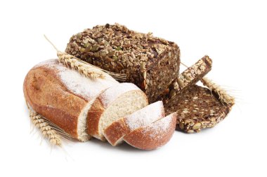 Taze pişmiş somun ekmek ve dikenler beyazın üzerinde izole edilmiş.