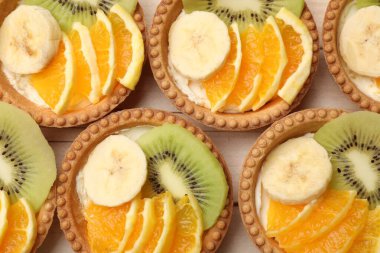 Meyveli tart, en iyi manzara. Tatlı nefis.