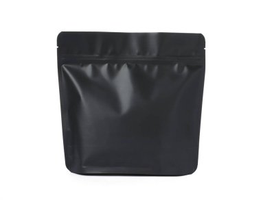 Bir fermuarlı stand-up kesesi beyaza izole edilmiş. Tasarım için model