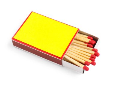 Kutudaki kibritler beyaza izole edilmiş. Tasarım için model