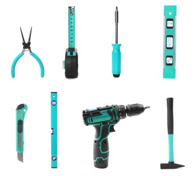 Beyaz arkaplanda farklı inşaat araçları, kolaj